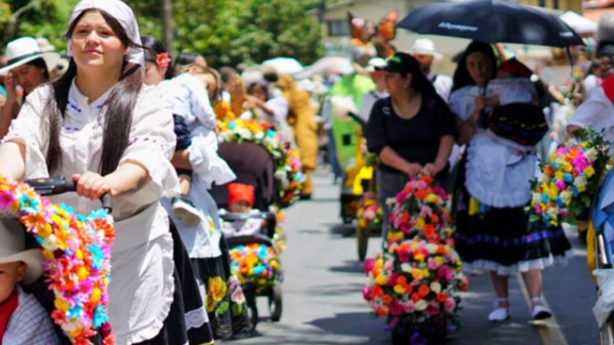 Para quienes quieran disfrutar el desfile presencialmente, uno de los aspectos que deben tener en cuenta es el horario.