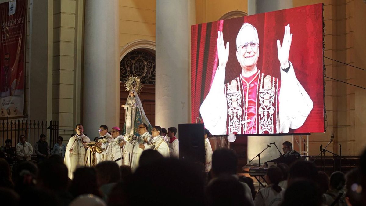 papa león xiv chiclayo visita perú robert prevost noviembre