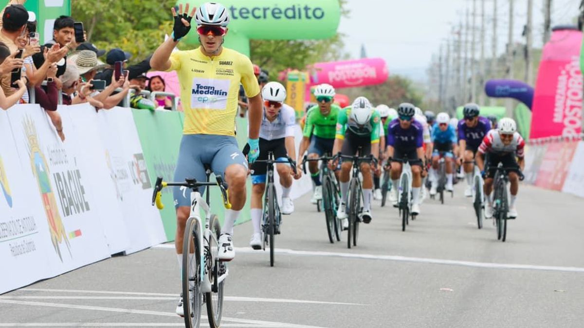 Wilmar Paredes, ganador de la etapa 4 de la Vuelta a Colombia en Ibagué