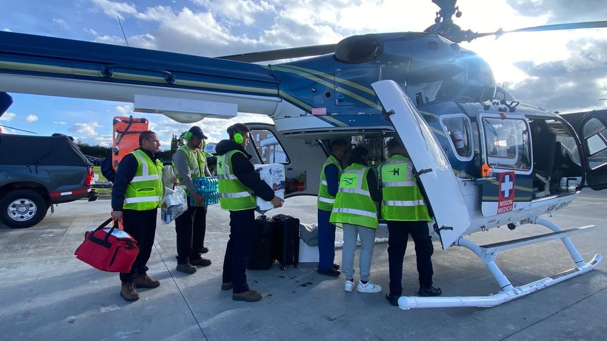 Este helicóptero EC145 está equipado para el traslado de pacientes críticos y neonatos.
