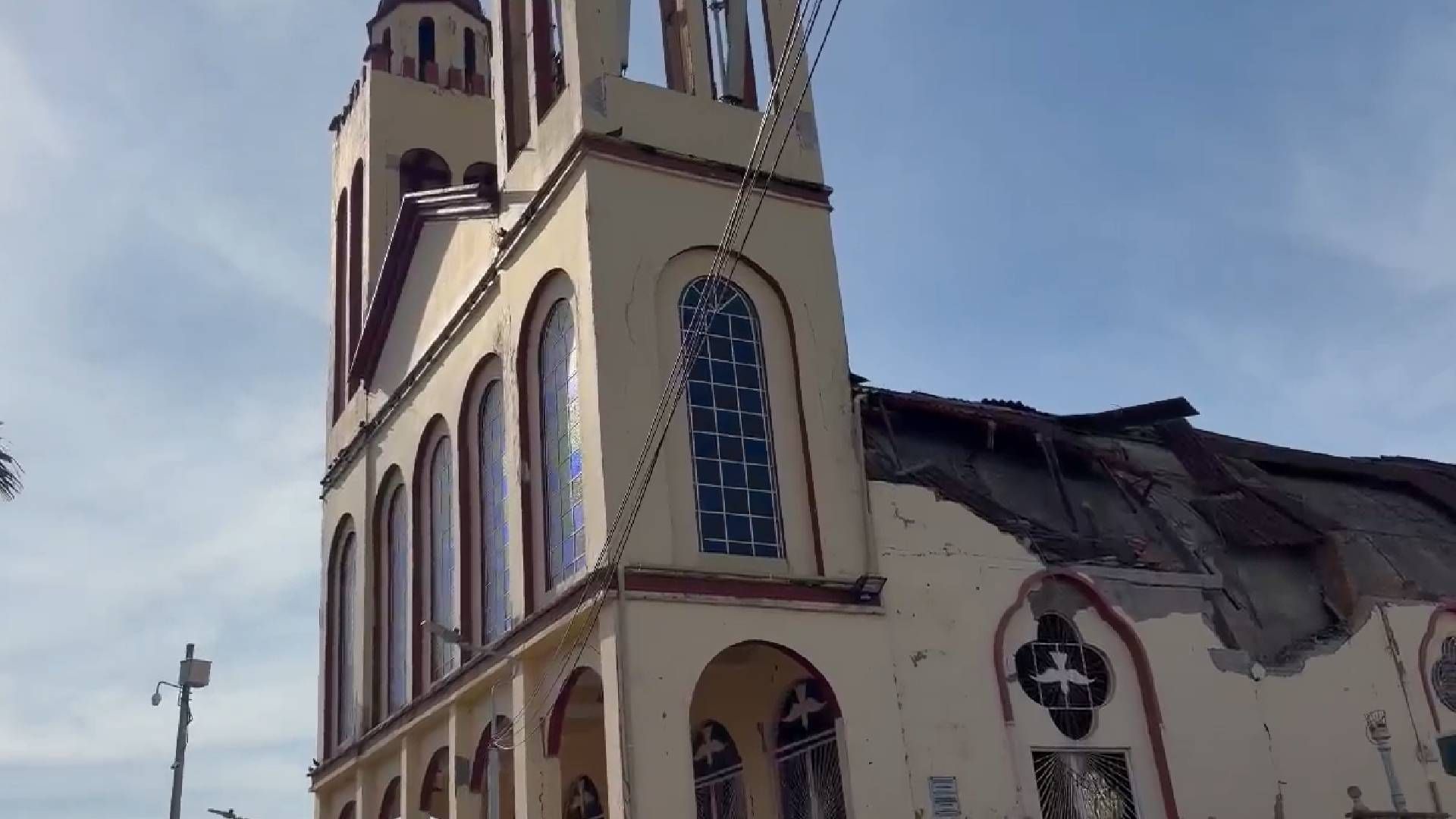 Así quedó la Iglesia Nuestra Señora del Rosario de Chipre en Manizales tras el terremoto de este lunes 10 de agosto de 2026