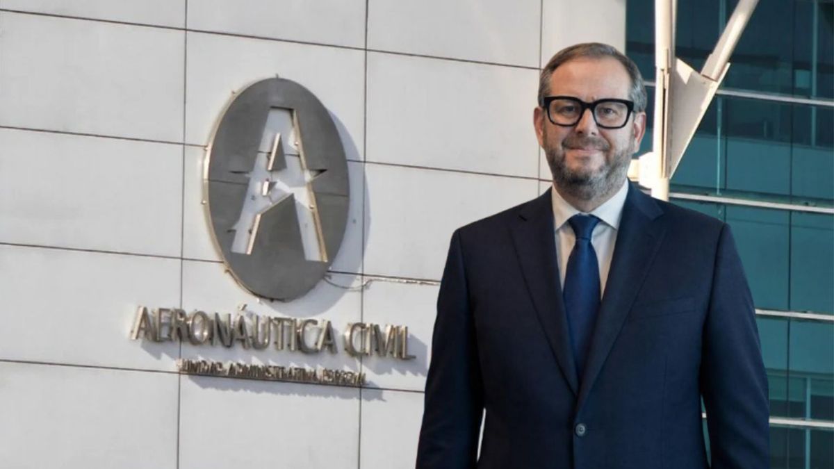 Arnaud Penent D’izarn B. asumió como director general de la Aeronáutica Civil