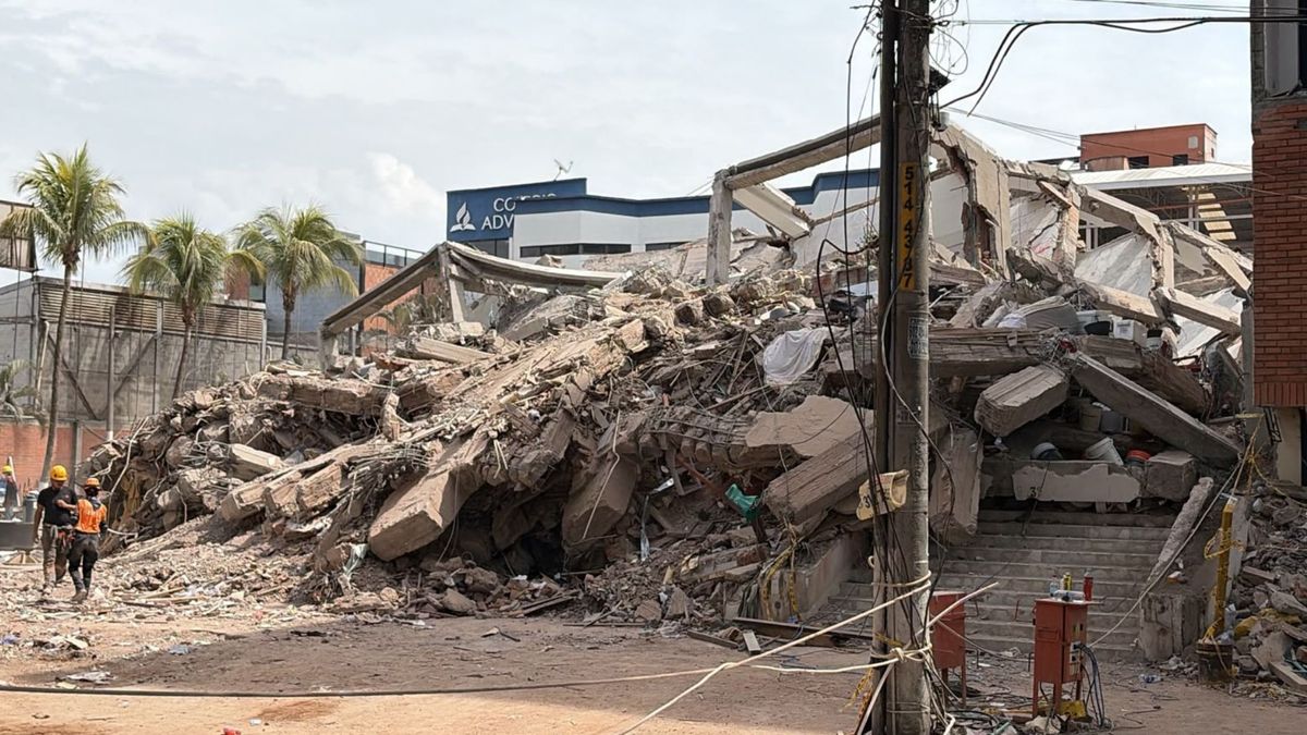 Reportan voces de sobrevivientes en edificio Vanessa en el barrio Los Cámbulos, Cali