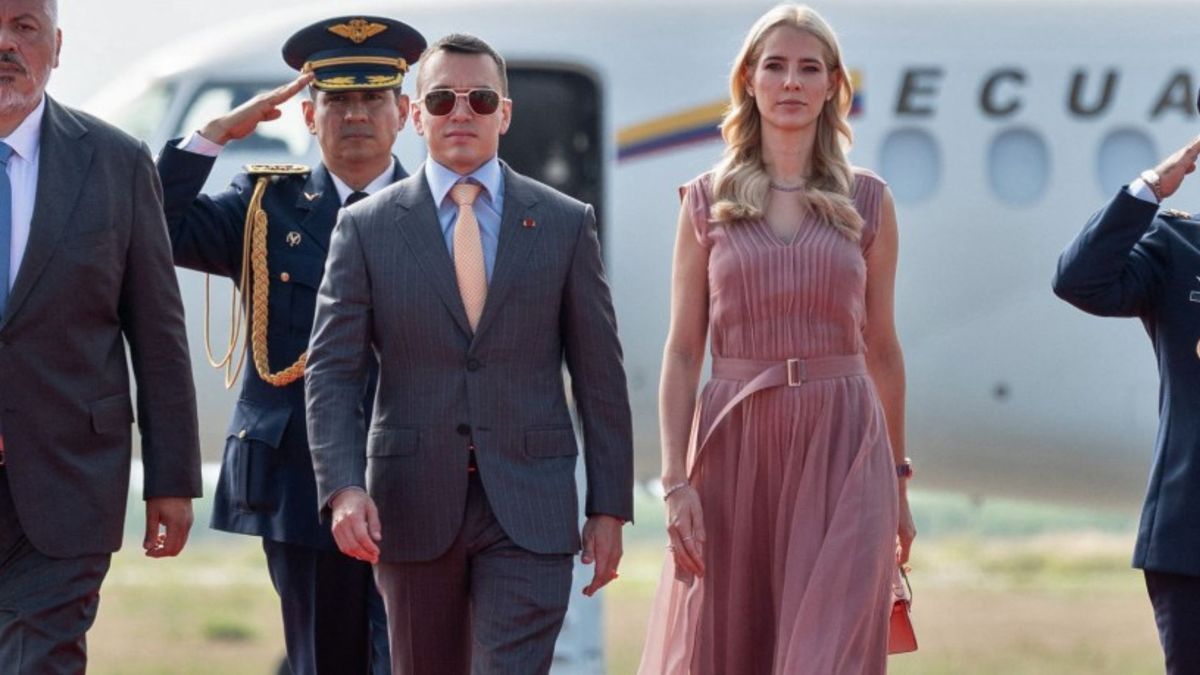 Tras conocerse la muerte del bebé, el Gobierno ecuatoriano estableció una medida de duelo en la sede de la Presidencia.