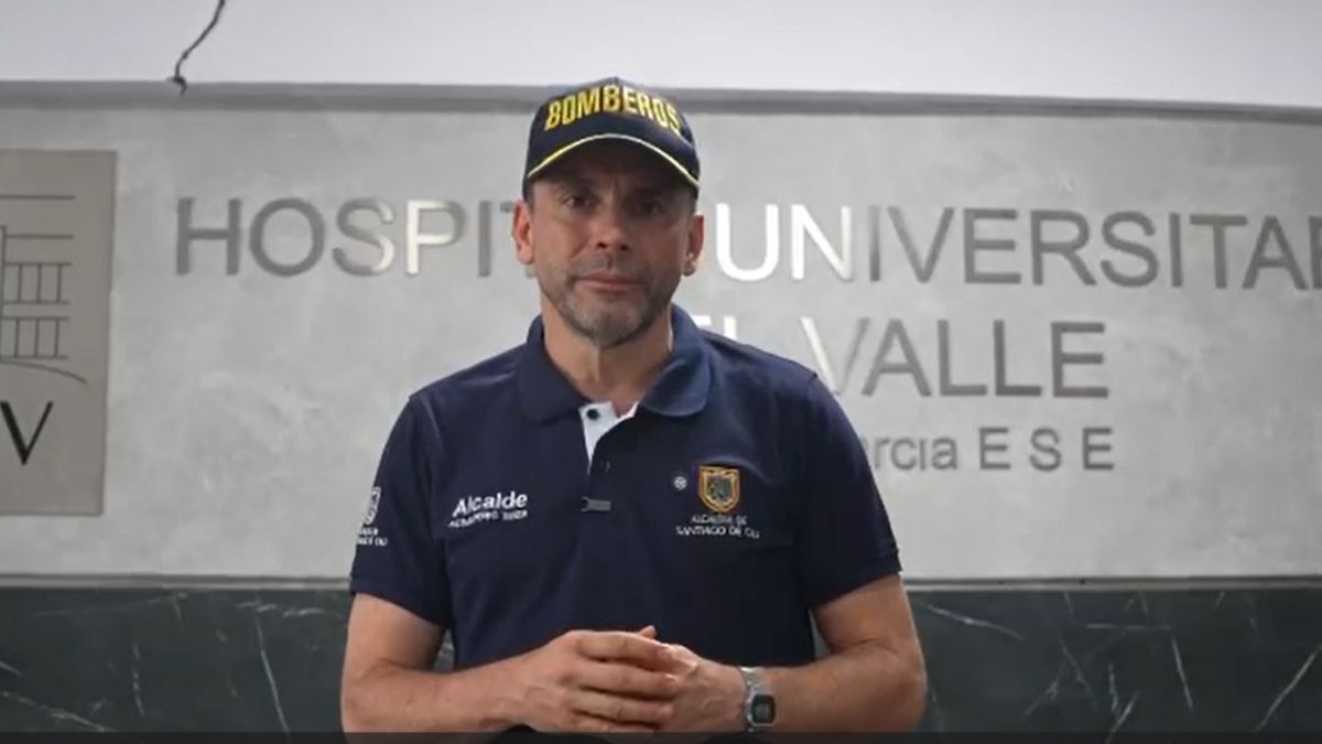 Alcalde de Cali acompaña las labores de búsqueda de víctima en el HUV