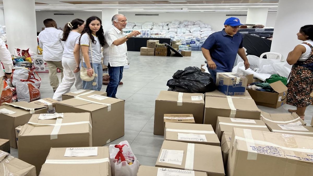 Ayudas humanitarias en el Atlántico .