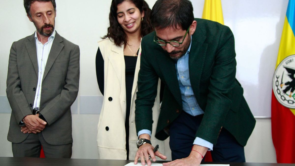 Agencia Regional de Movilidad y TransMilenio firman convenio por $48.437 millones para intervención en Soacha y Bogotá