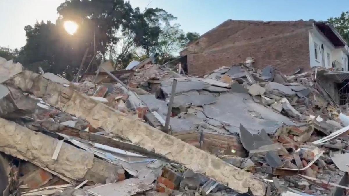 En Cali hay graves afectaciones en comercios comerciales tras el terremoto del pasado lunes 10 de agosto.