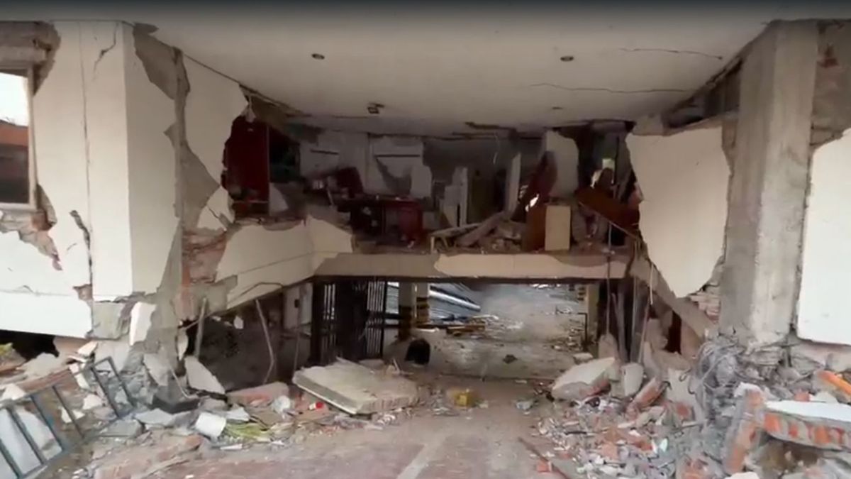 Los residentes tuvieron que evacuar el edificio