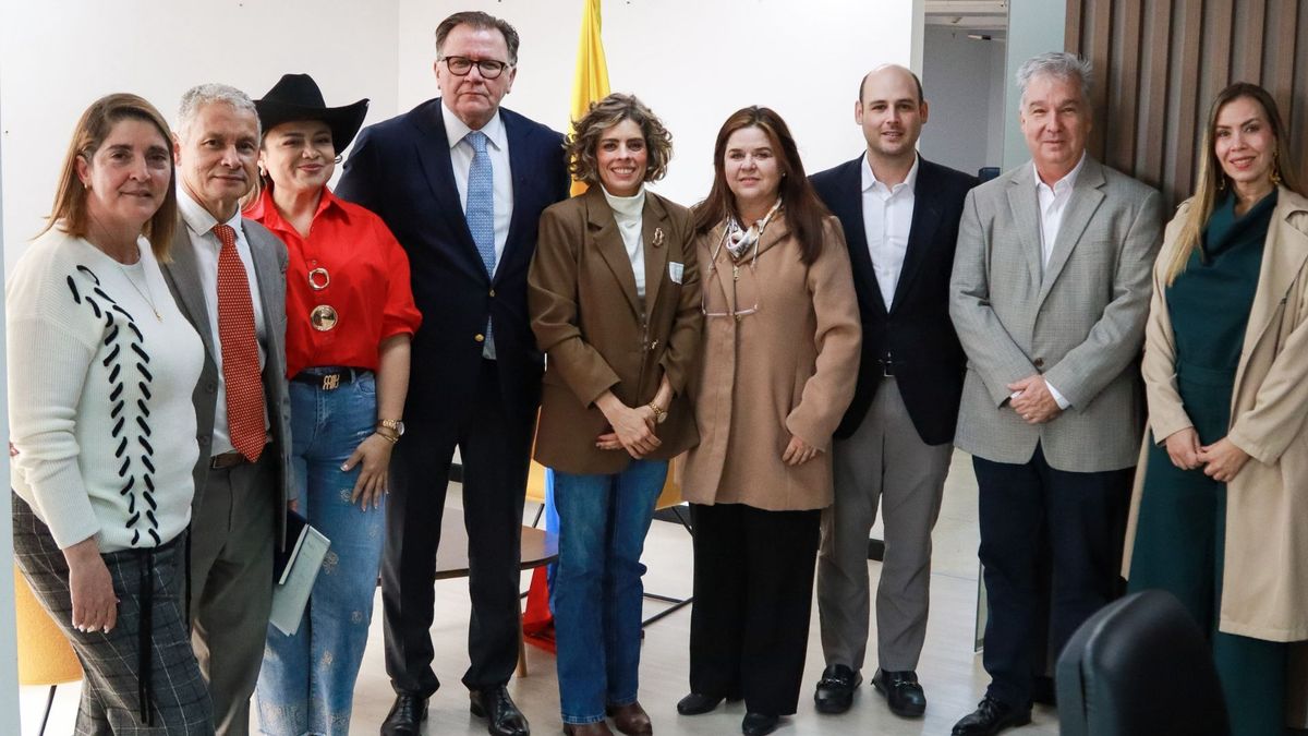 MinAgricultura y Procaña anuncian línea de crédito por $400.000 millones para productores de caña