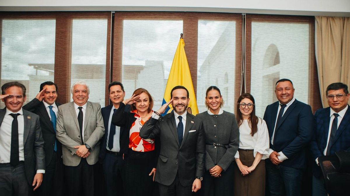 # Abelardo de la Espriella respalda continuidad de César Loza en la junta de Ecopetrol