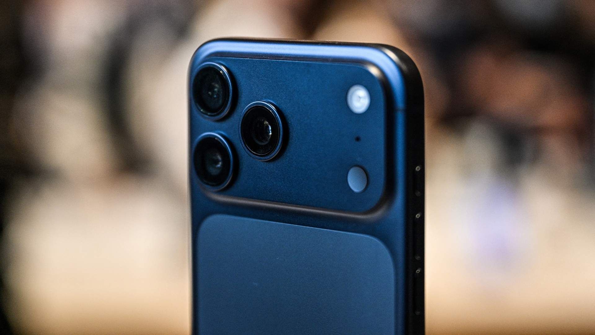 El iPhone 18 Pro incorporaría el chip A20 Pro y 12 GB de RAM, según las filtraciones.