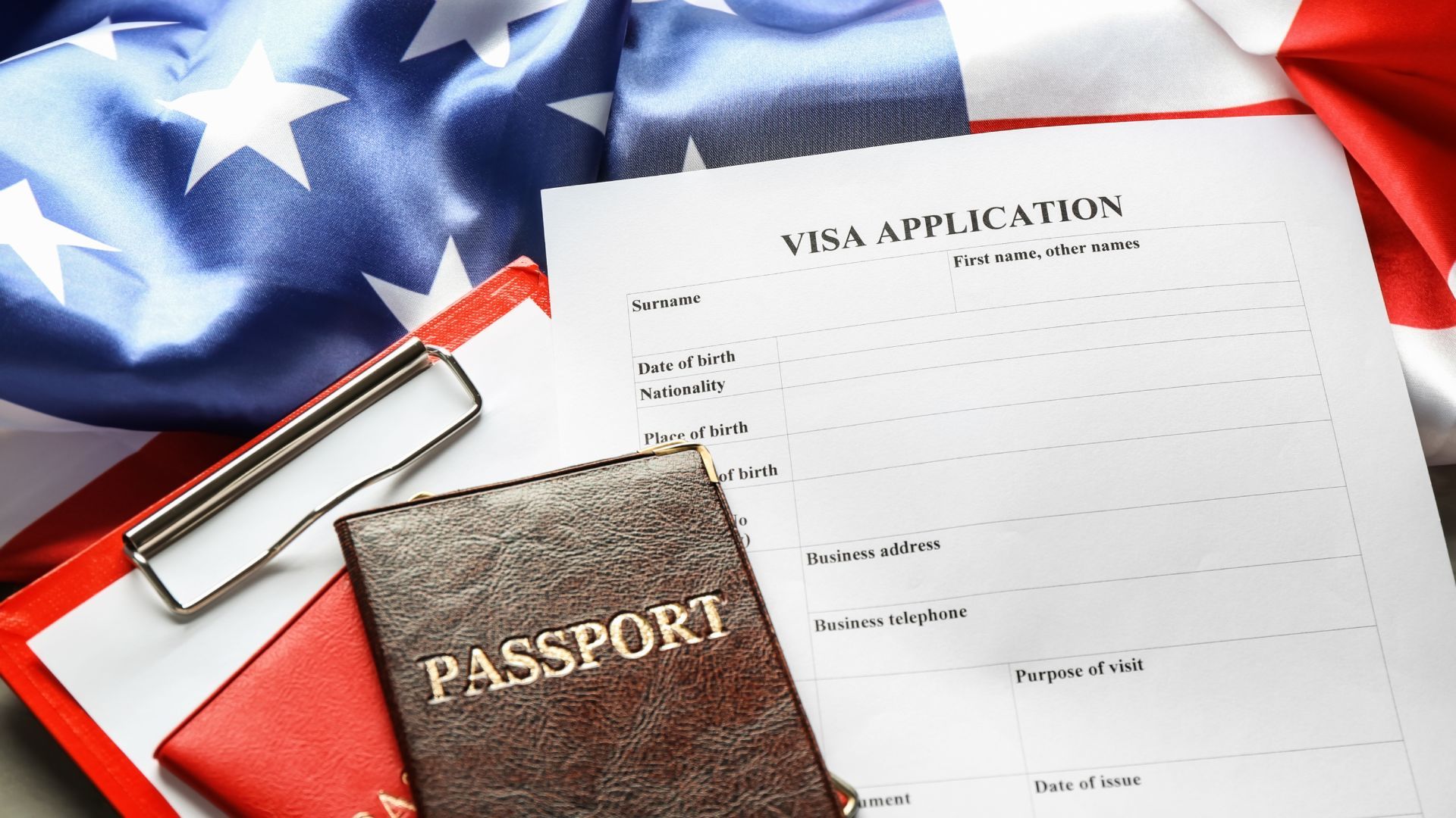 Carlos Olarte, abogado de migración, explicó los alcances del fallo con el que nacionales de 75 países podrán volver a realizar el trámite de la visa de inmigrante en EE. UU.