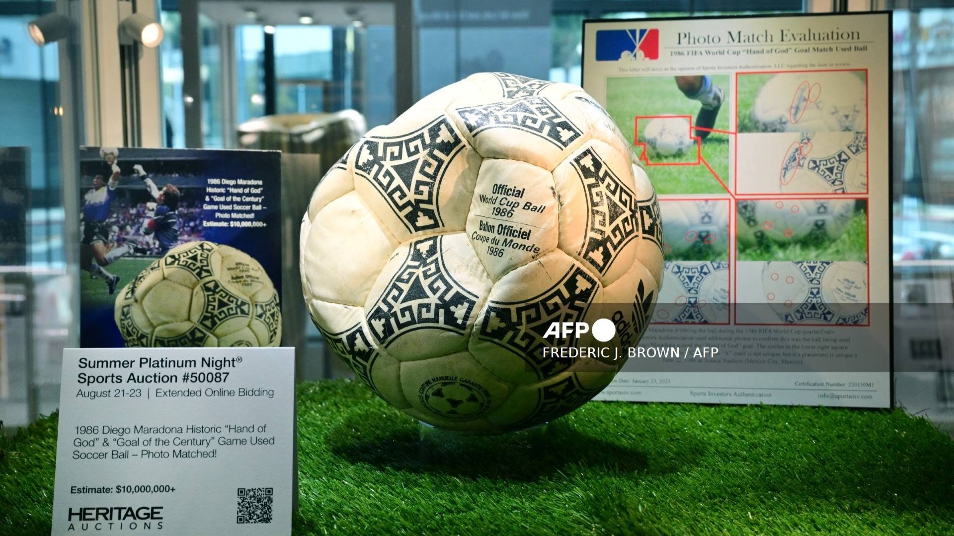 Balón mano de Dios