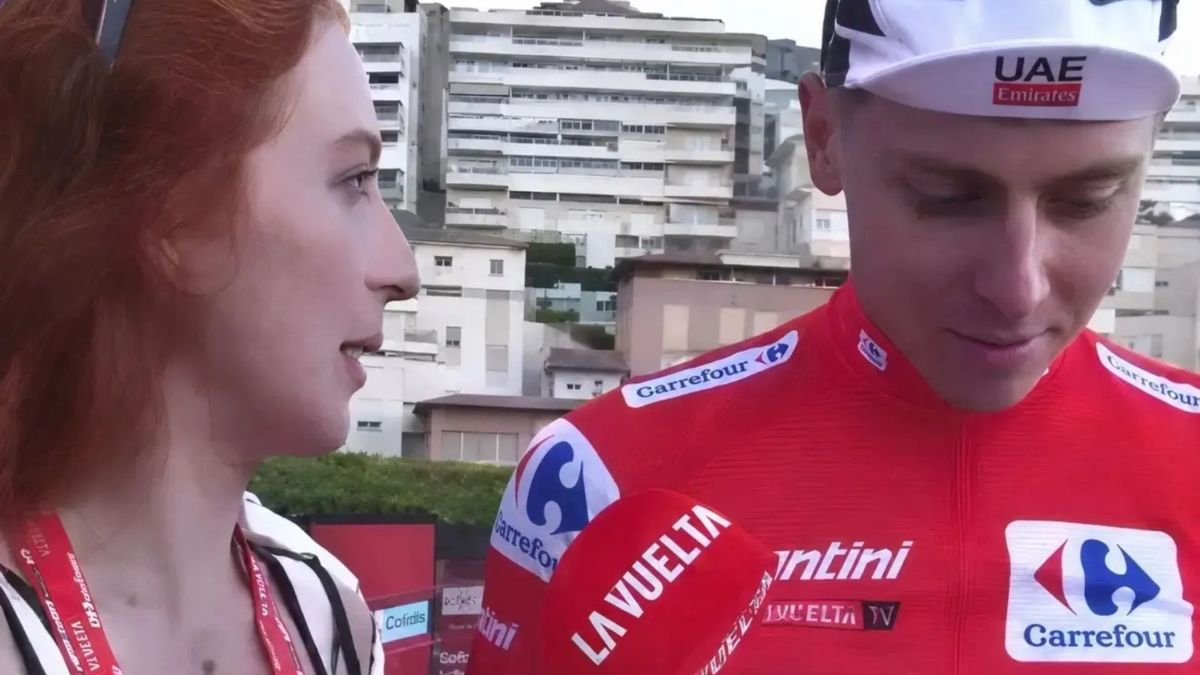 Entrevista incómoda de la influencer Erola Jons a Tadej Pogacar en La Vuelta