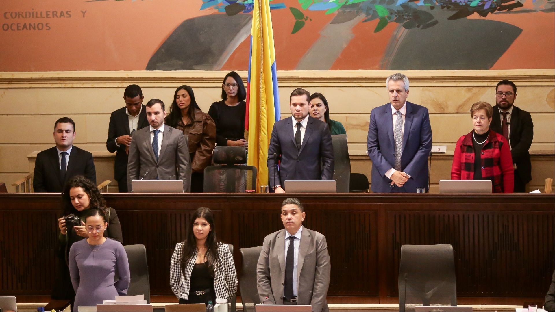 En junio de 2024, Andrés Calle aún era presidente de la Cámara de Representantes y Luis Fernando Velasco era ministro del Interior. Allí el Legislativo aprobó la reforma pensional del gobierno Petro, pero con vicios en el trámite que luego reprochó la Corte Constitucional.