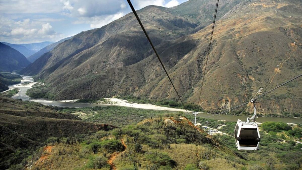Cañón del Chicamocha, ubicado sobre la zona sísmica de la Mesa de Los Santos
