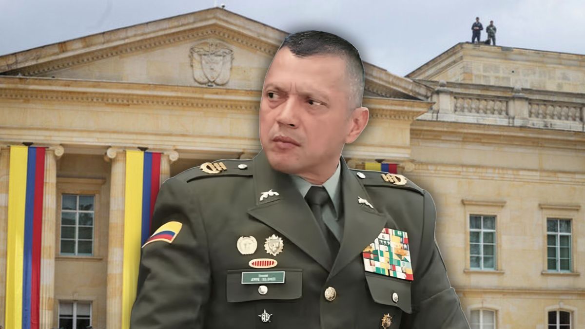 El Coronel Delgado cuenta sobre su salida del esquema presidencial.