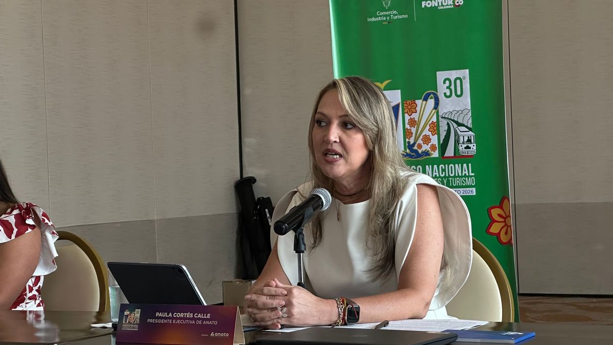 Paula Cortés, presidenta de Anato, en rueda de prensa inicio 30 Congreso Nacional de Agencias de Viajes y Turismo de ANATO.