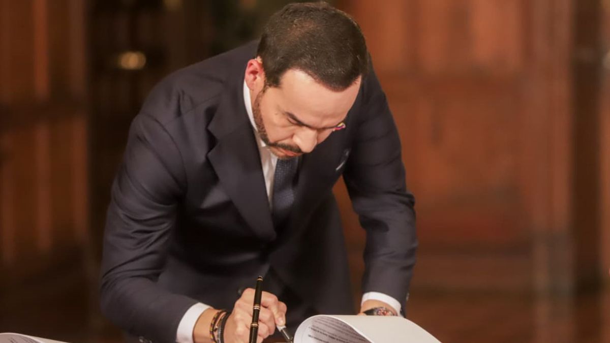 Presidente Abelardo De la Espriella ordena extradición a Estados Unidos de cinco cabecillas de grupos armados