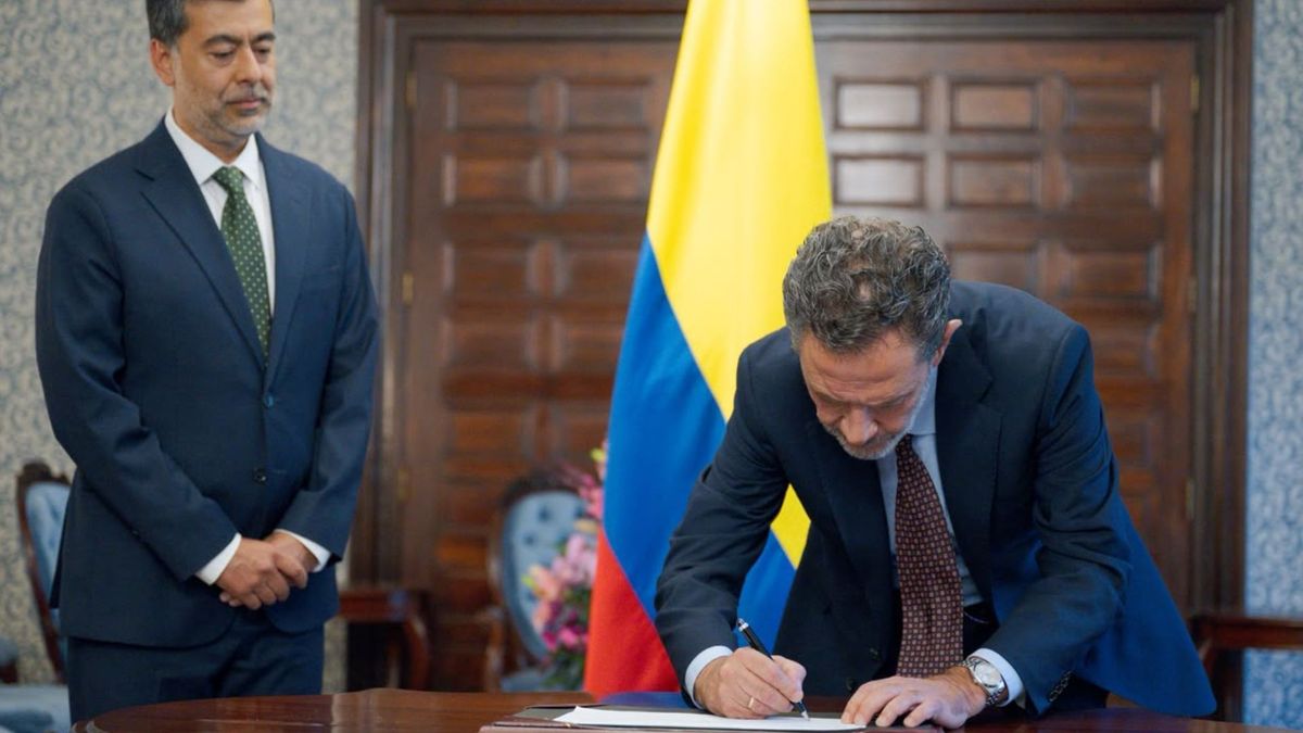 José Luis Castañeda Tiria se posesionó como nuevo director general de Migración Colombia