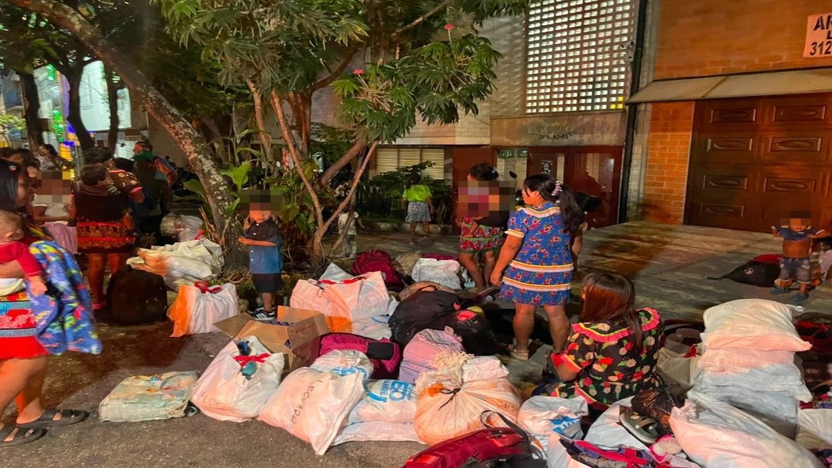 Indigenas Emberá Katíos Rertono a Chocó