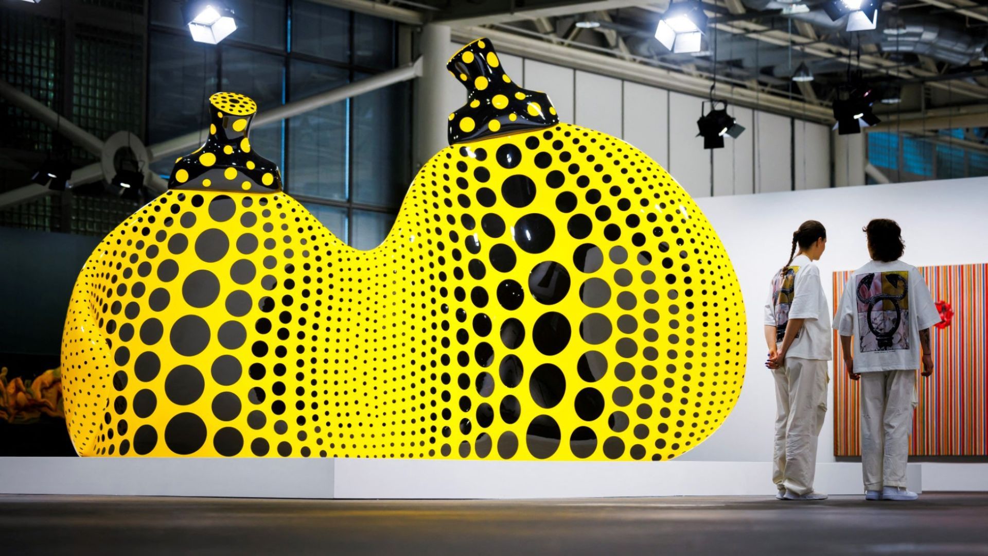 La vida de Kusama puede ser leída en su autobiografía.