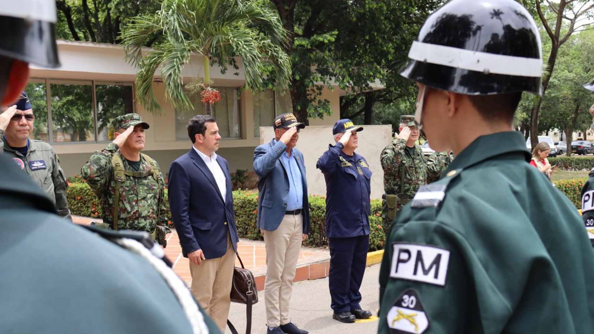Ministro de Defensa, Jorge Mora.