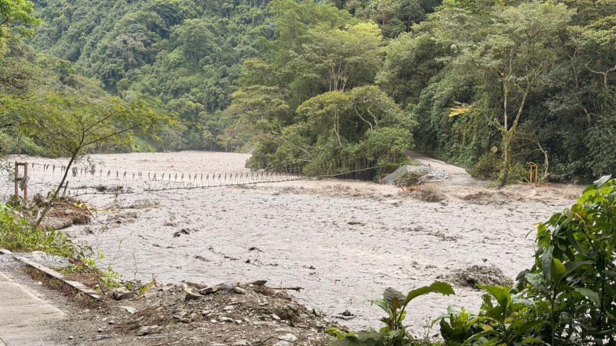 Emergencia en Guayabetal: lluvias provocan el colapso del puente en El Ocal