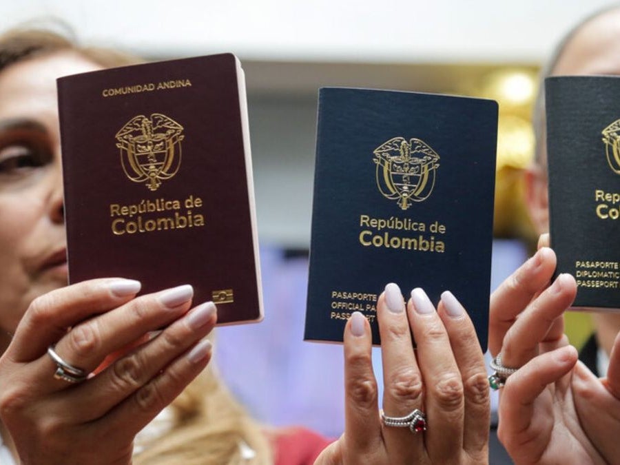 Gobierno garantizará pasaportes tras fallo de Tribunal