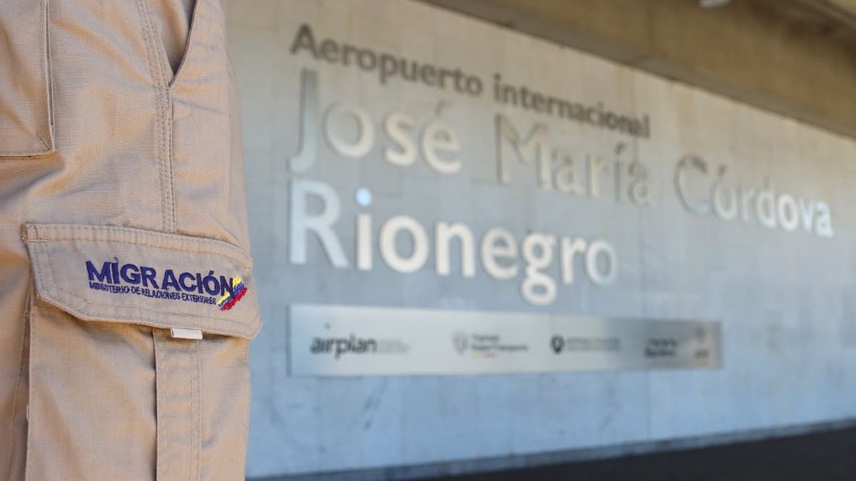 Migración Colombia en Medellín inadmite diariamente visitantes extranjeros por turismo sexual y otros delitos.