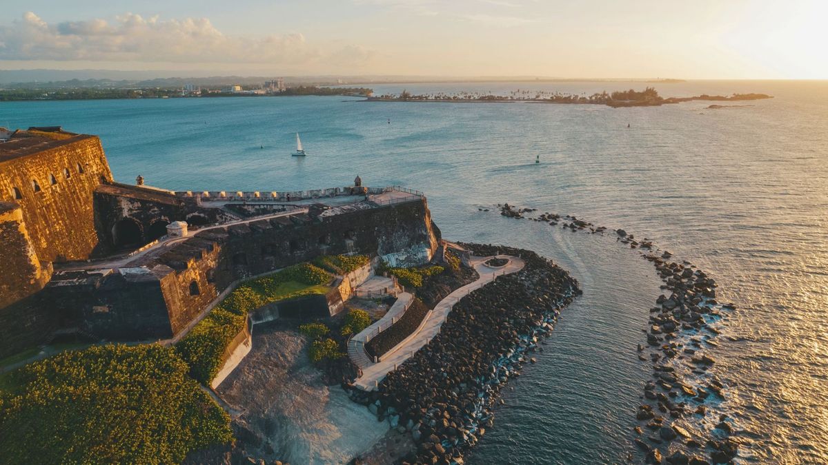 Planes turísticos en Puerto Rico para colombianos