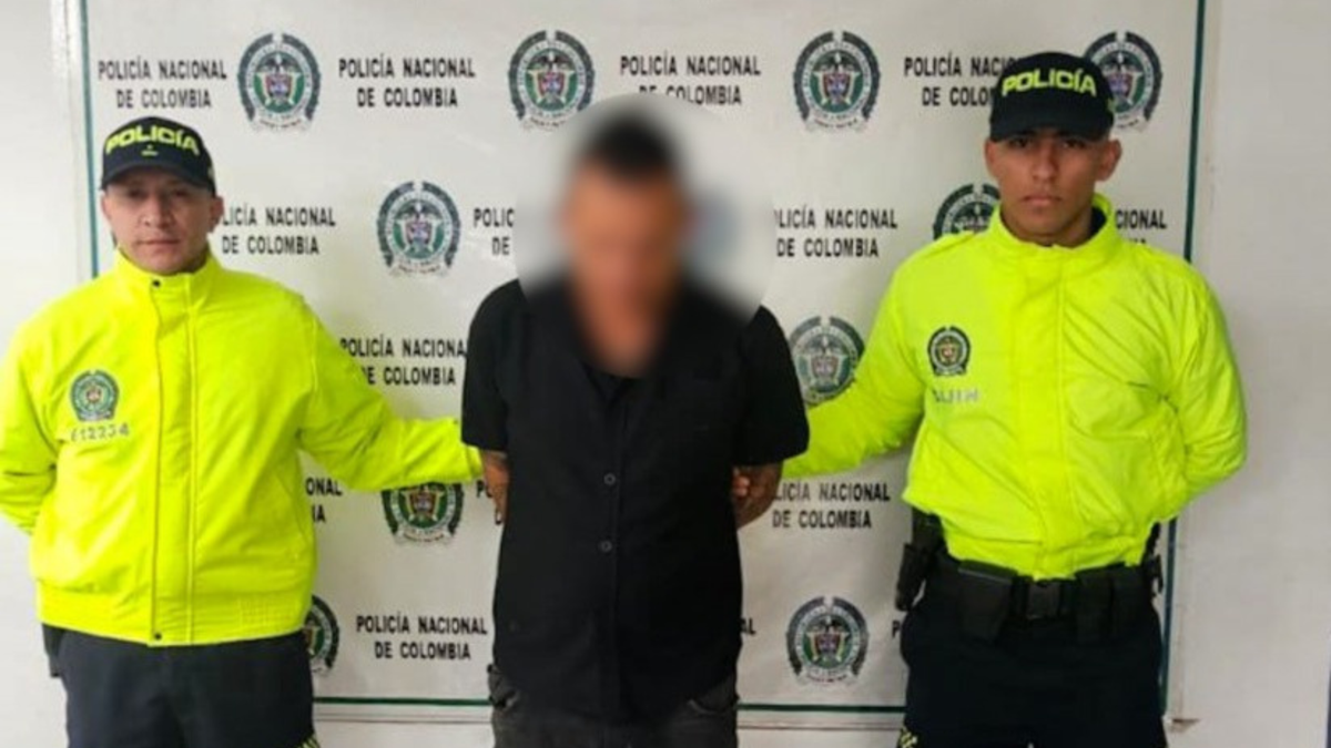 La Fiscalía entregó detalles de una investigación que involucra diferentes regiones del país y dejó cuatro personas judicializadas.