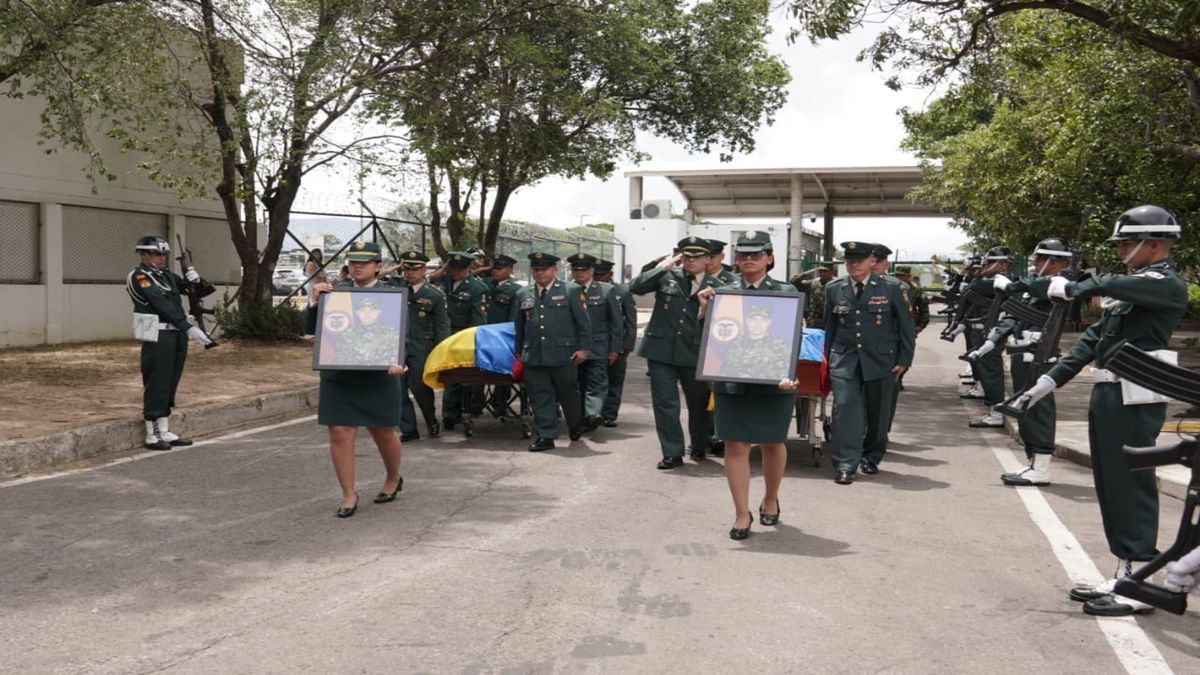 Honores militares en Cúcuta