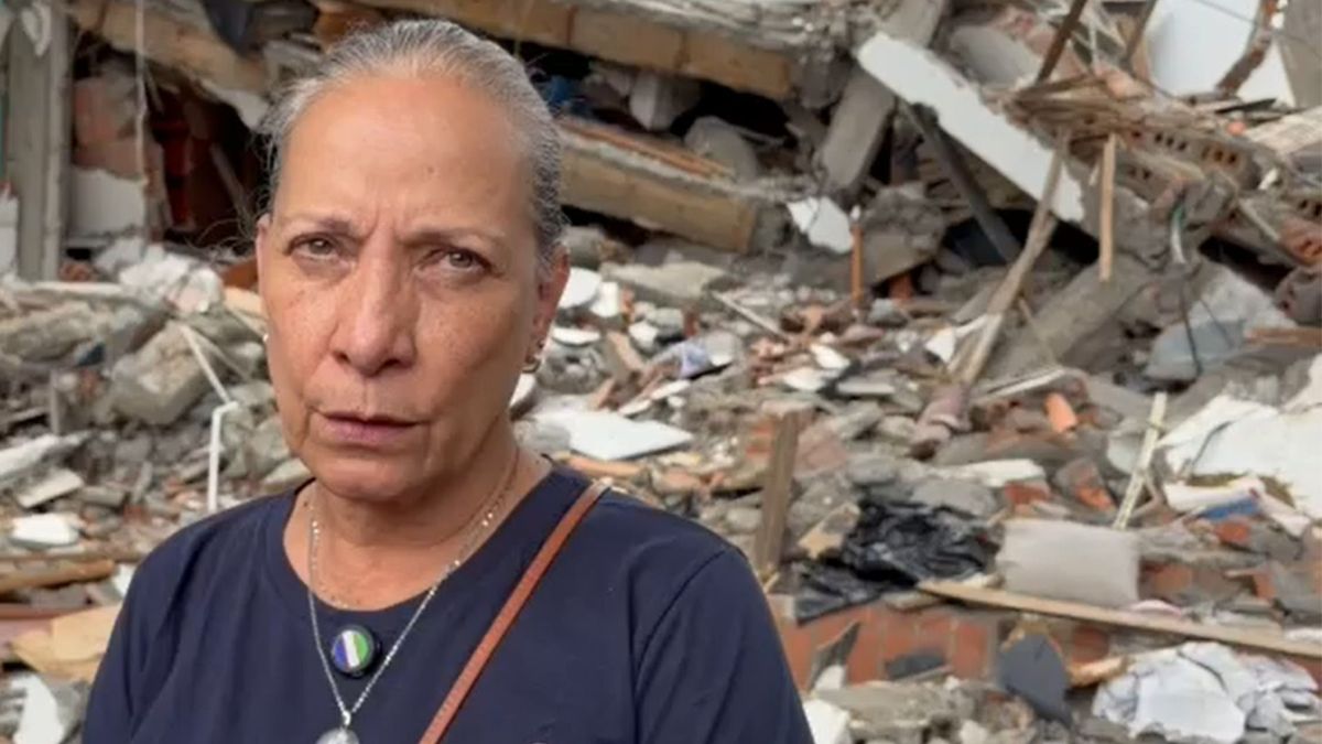 Esther García perdió a su madre durante el terremoto en el edificio María Mercedes Lloreda, primera edificación demolida en Cali.