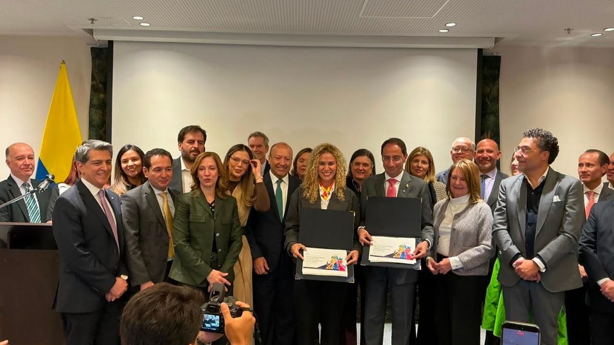 Aliadas propone cambios en aportes y contratación para combatir la informalidad en Colombia.