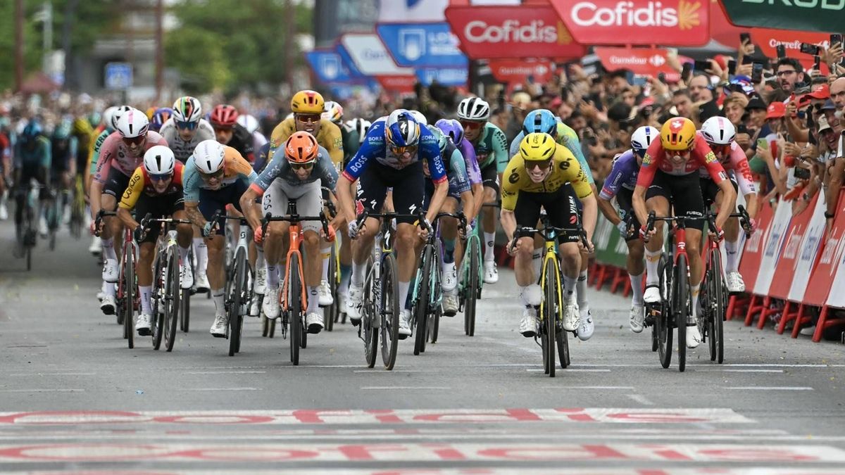 Llegada de la etapa 17 de la Vuelta a España
