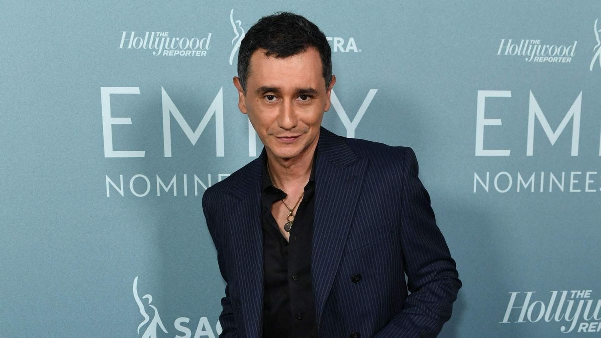 Carlos Manuel Vesga es el colombiano nominado a los Premios Emmy 2026 por su actuación en 'Pluribus'.