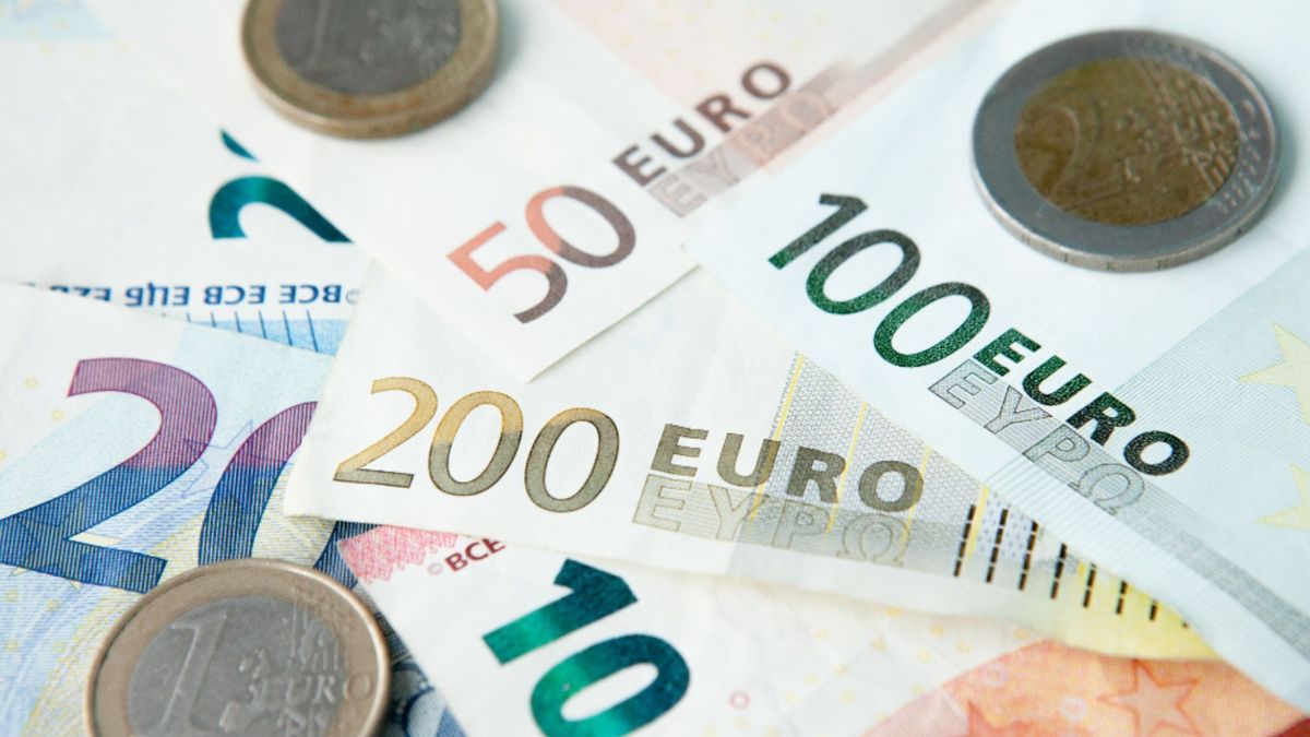 Durante las últimas 52 semanas, el euro presentó cotizaciones entre $3.531,47 y $4.623,62.