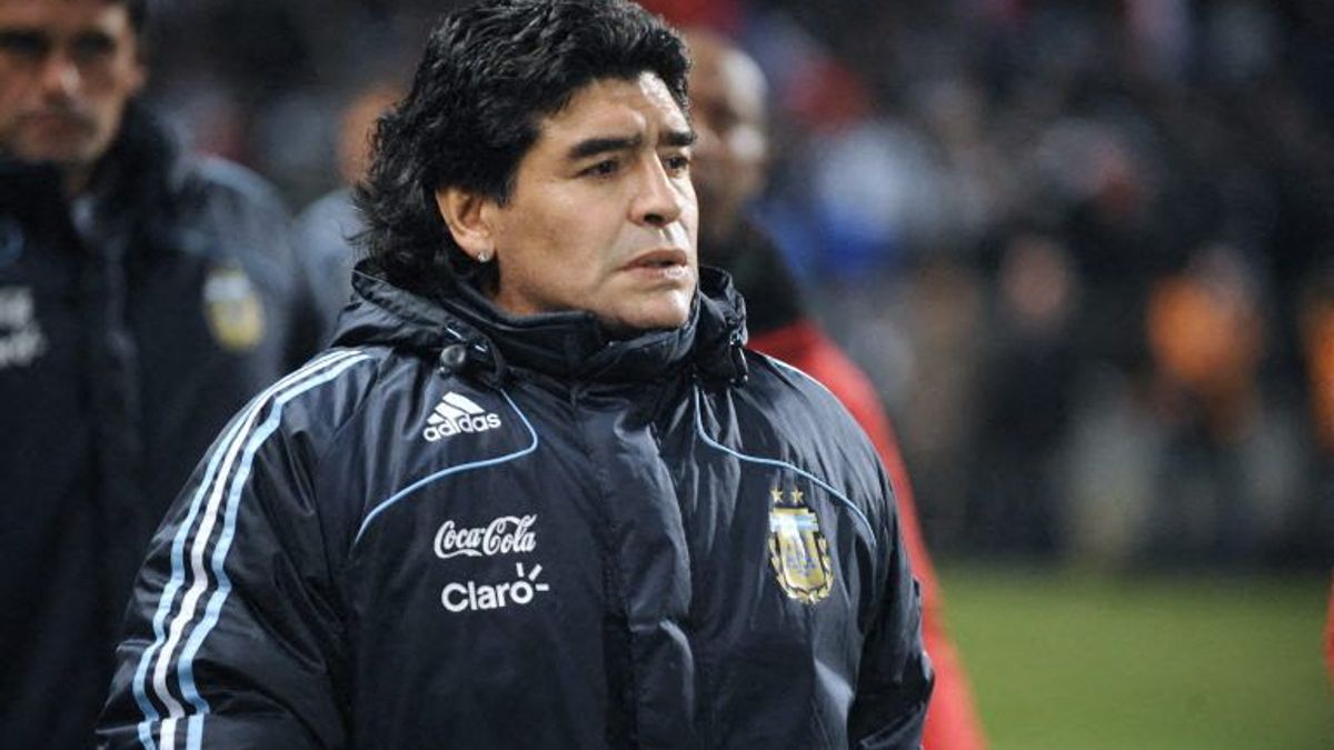 Diego Maradona dirigiendo a la Selección Argentina en 2010