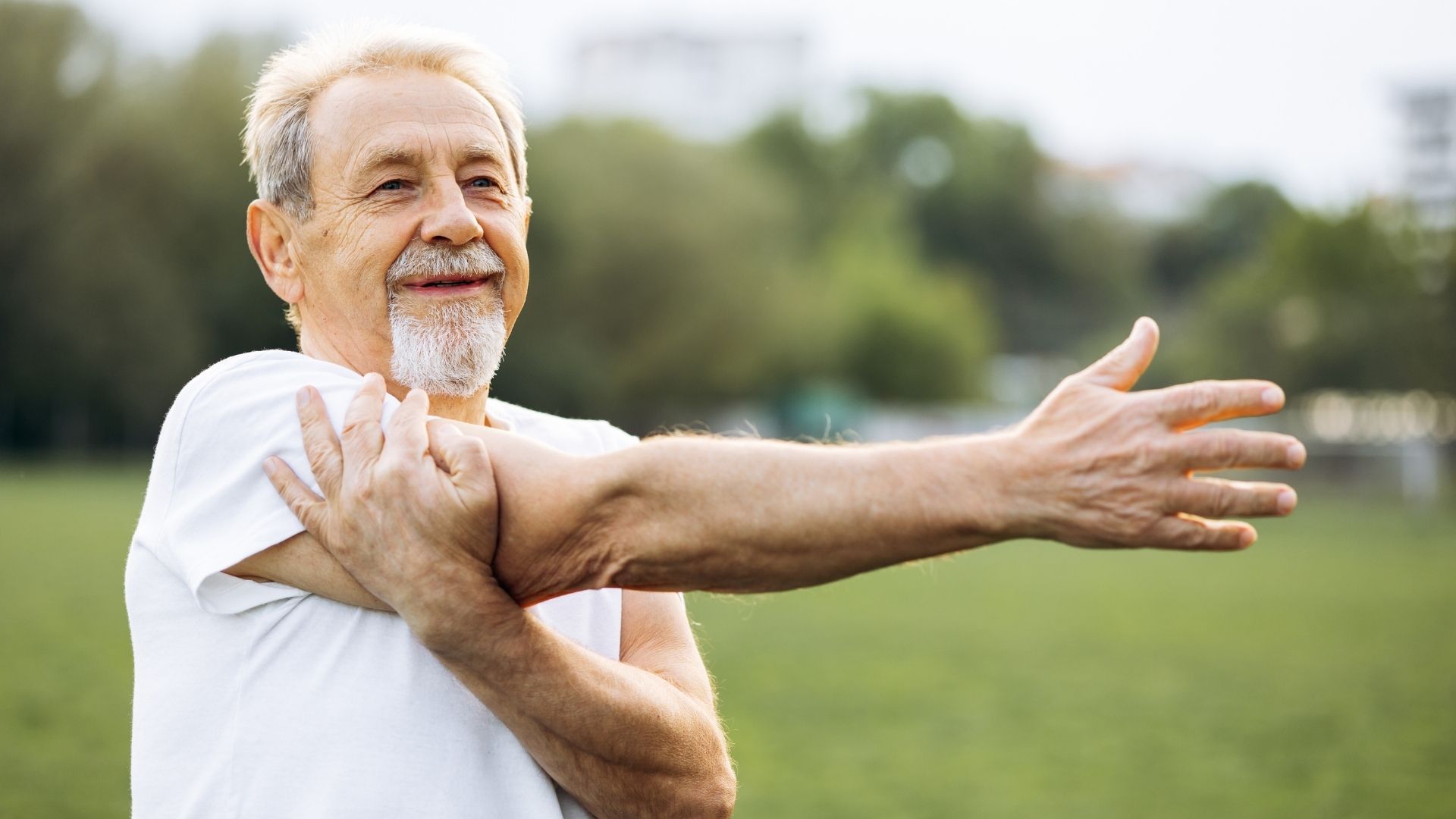 La actividad física puede adaptarse a las molestias y a las articulaciones afectadas por la osteoartritis.