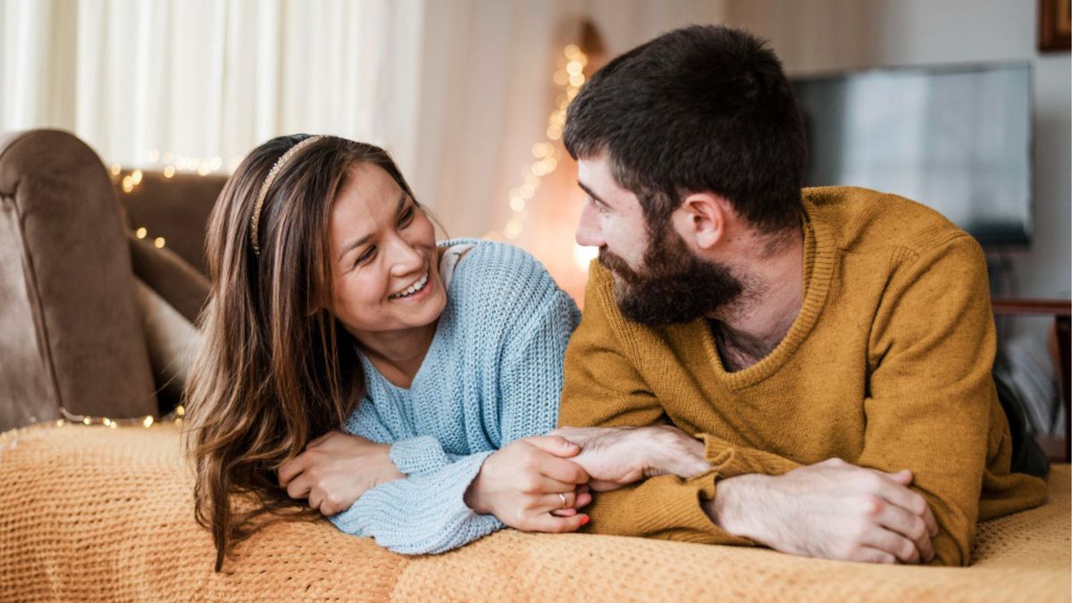 Existen diferencias entre hombres y mujeres, pero también entre personas del mismo género. Por eso, considera que no basta con conocer las diferencias generales entre hombres y mujeres.