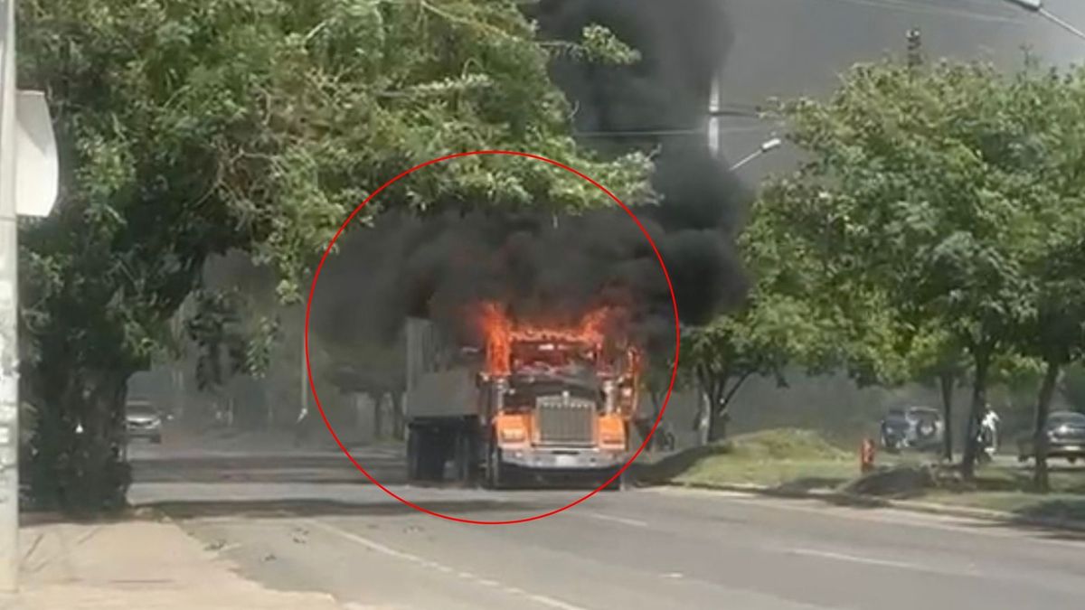 Quema de vehiculos Santa Marta