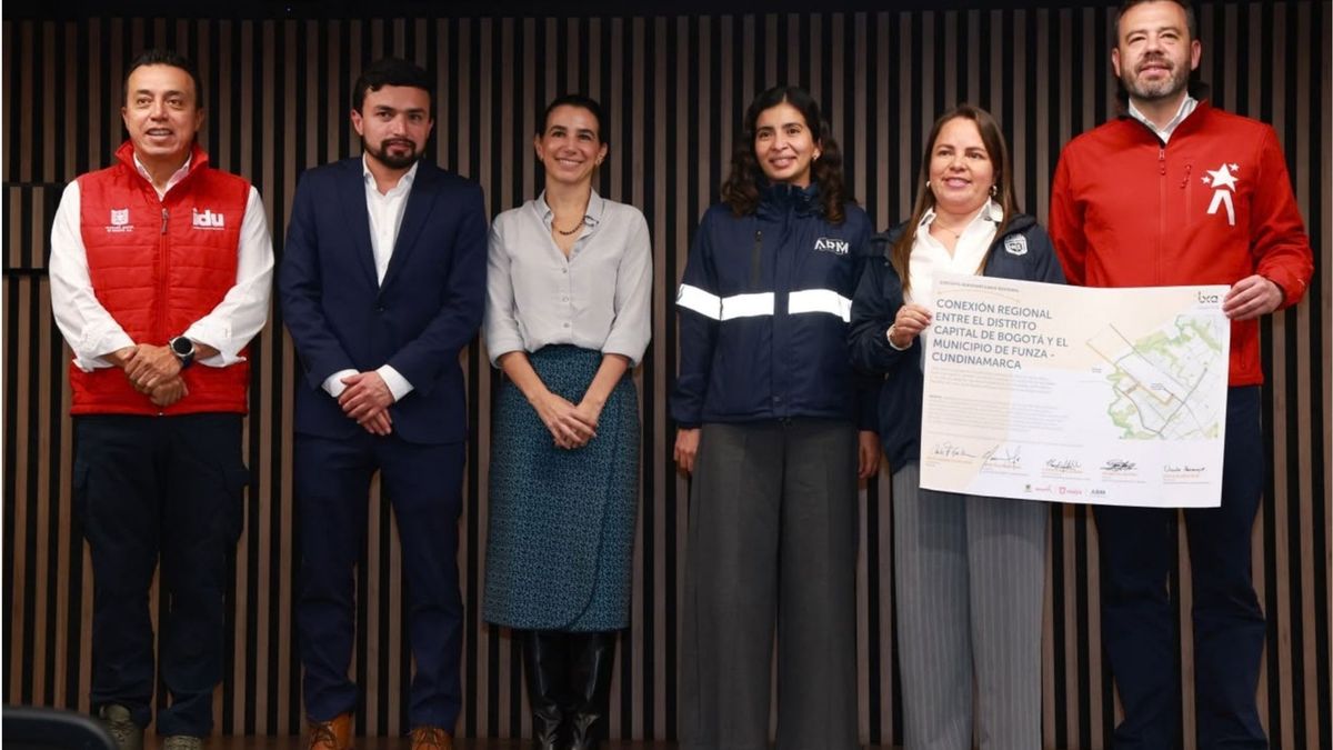Bogotá, Funza y Agencia Regional de Movilidad firman convenio para conectar la capital con la Sabana de Occidente.