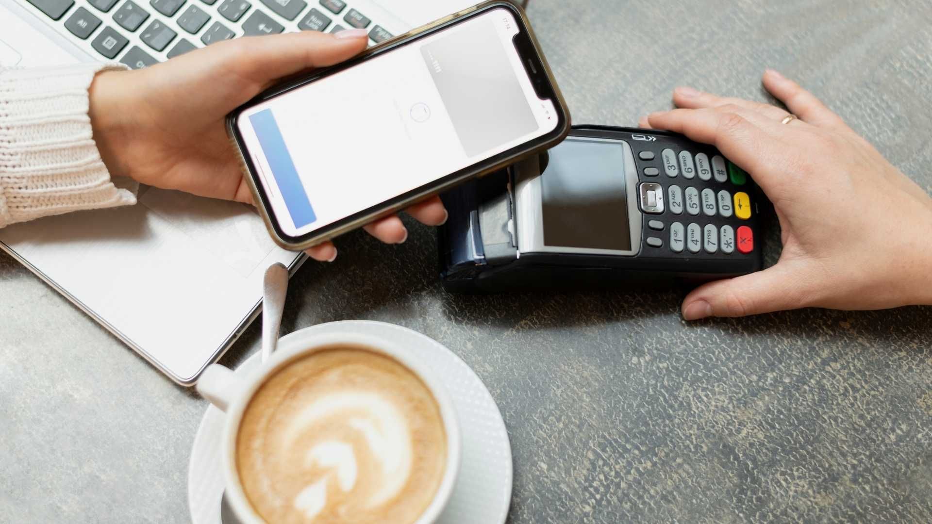 Tap to Pay ya está disponible en Colombia para recibir pagos sin contacto desde un iPhone.