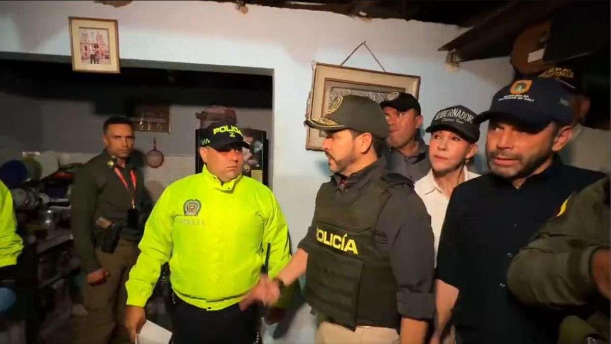 El presidente lideró operativo contra la delincuencia en Cali.