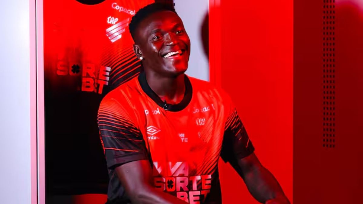 Kevin Viveros, delantero de Atlético Paranaense