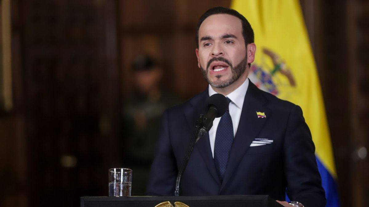 El presidente Abelardo De La Espriella y alias Araña están relacionados con el posible encuentro durante la escala en Barranquilla.