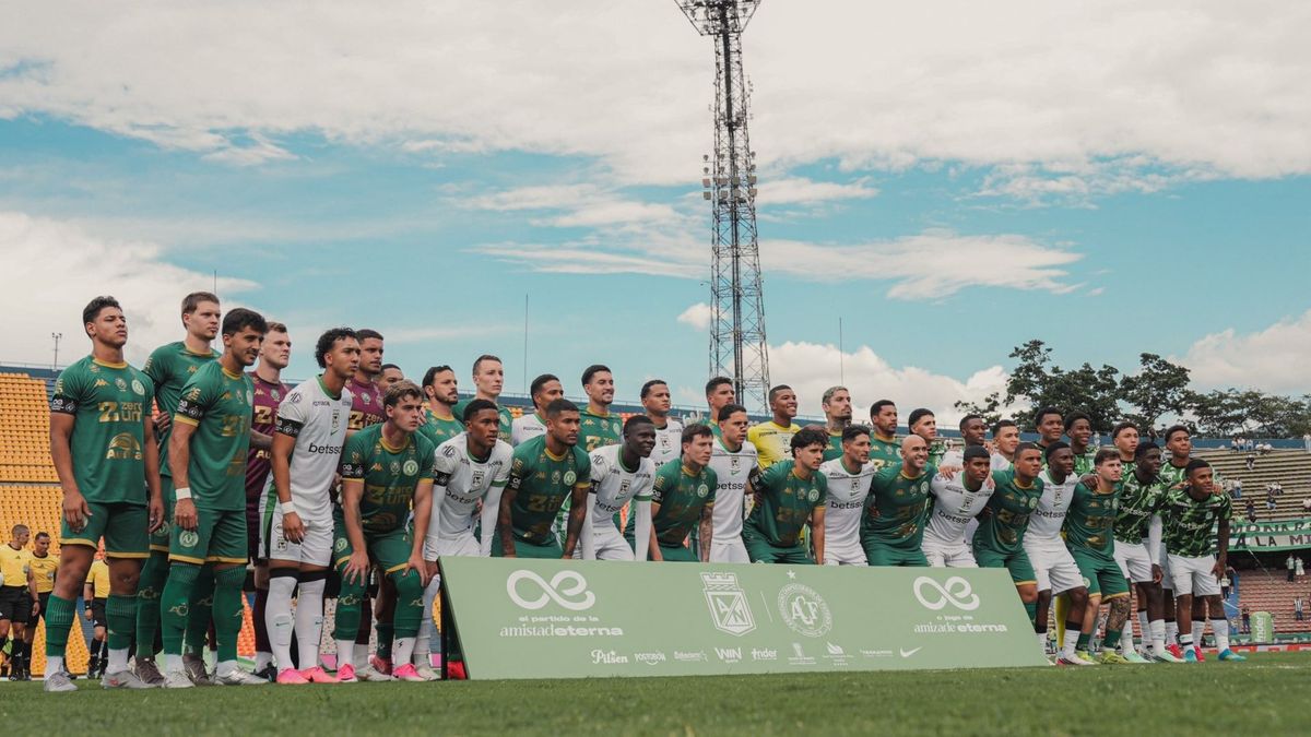 Partido amistoso Nacional vs Chapecoense en Medellín