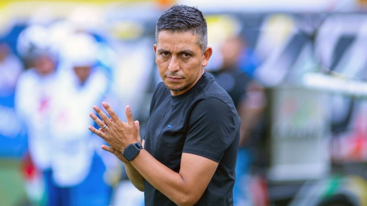 Photo: lafm.com.co Deportes Tolima despidió a Sebastián Oliveros y anunció un técnico mundialista en su reemplazo